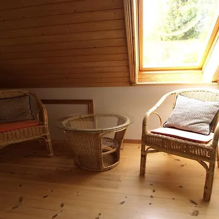 Semesterbostad Three-bedroom Holiday Fosforritvej 04